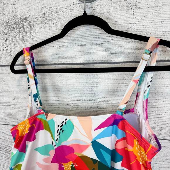 Liz Claiborne Plus Size White Colorful Floral Swimsuit Top Size 22W - Picture 6 of 10
